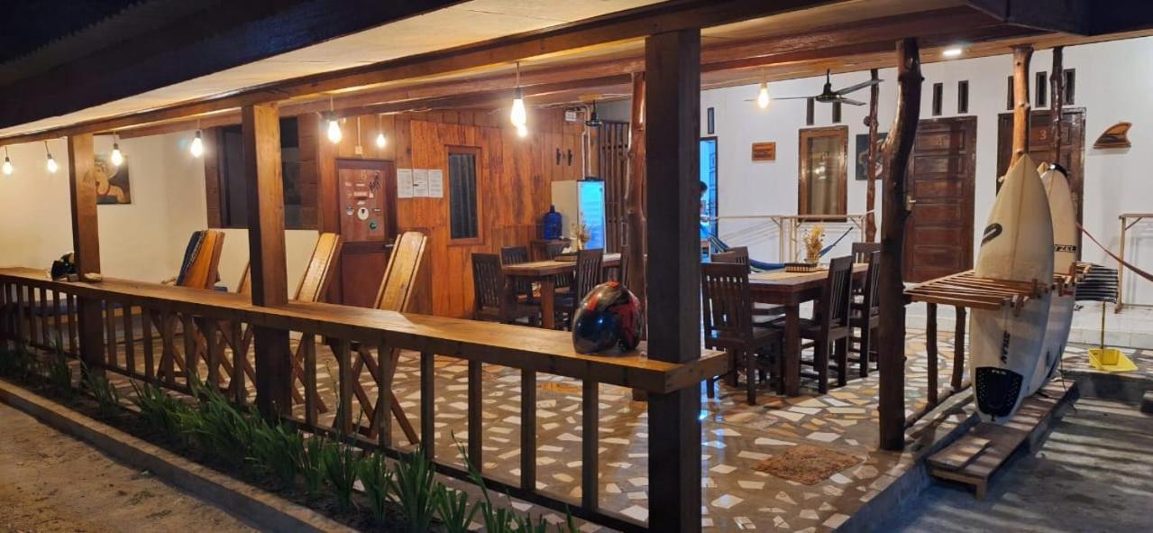Arthur Homestay Telescope Mentawai Tua Pejat Exterior foto