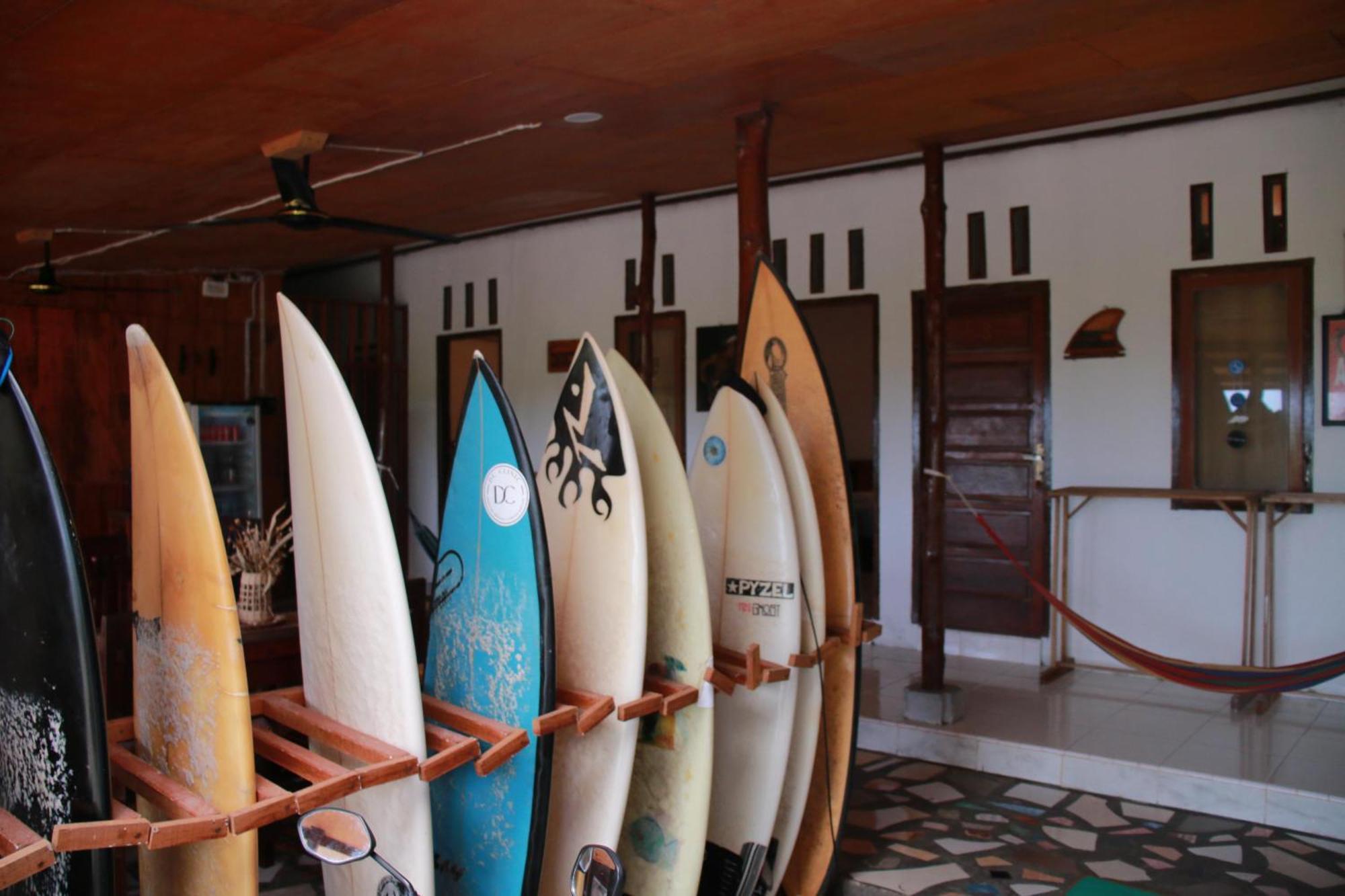 Arthur Homestay Telescope Mentawai Tua Pejat Exterior foto